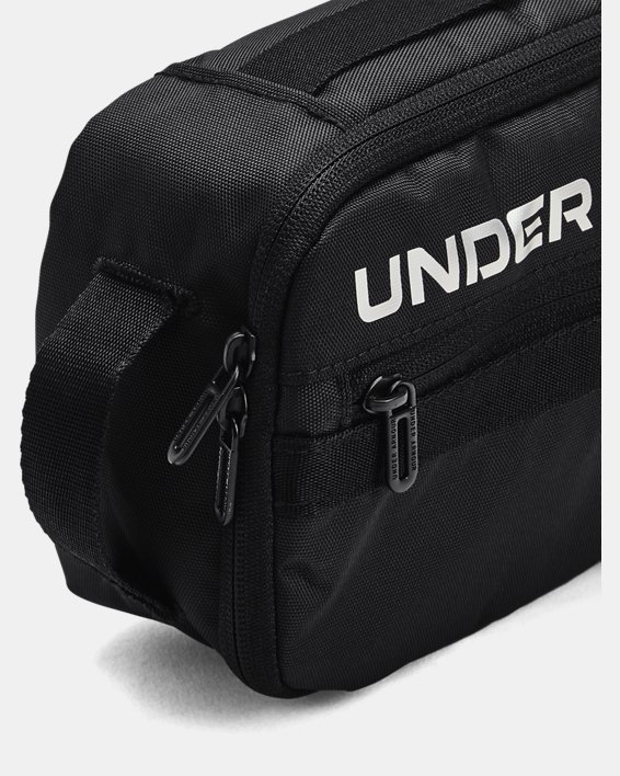 Unisex UA Contain Travel Kit in Black image number 2